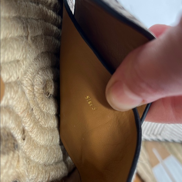 Dolce Vita Black and White Stripes Resort Sandal - Picture 4 of 5